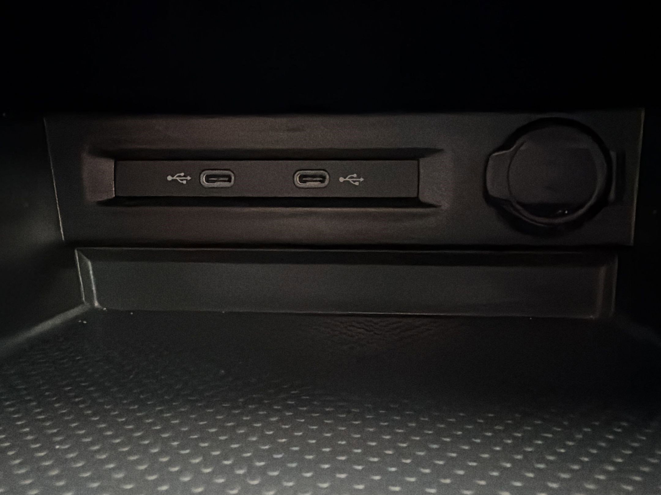 Used 2023 Volkswagen Taos S image 29