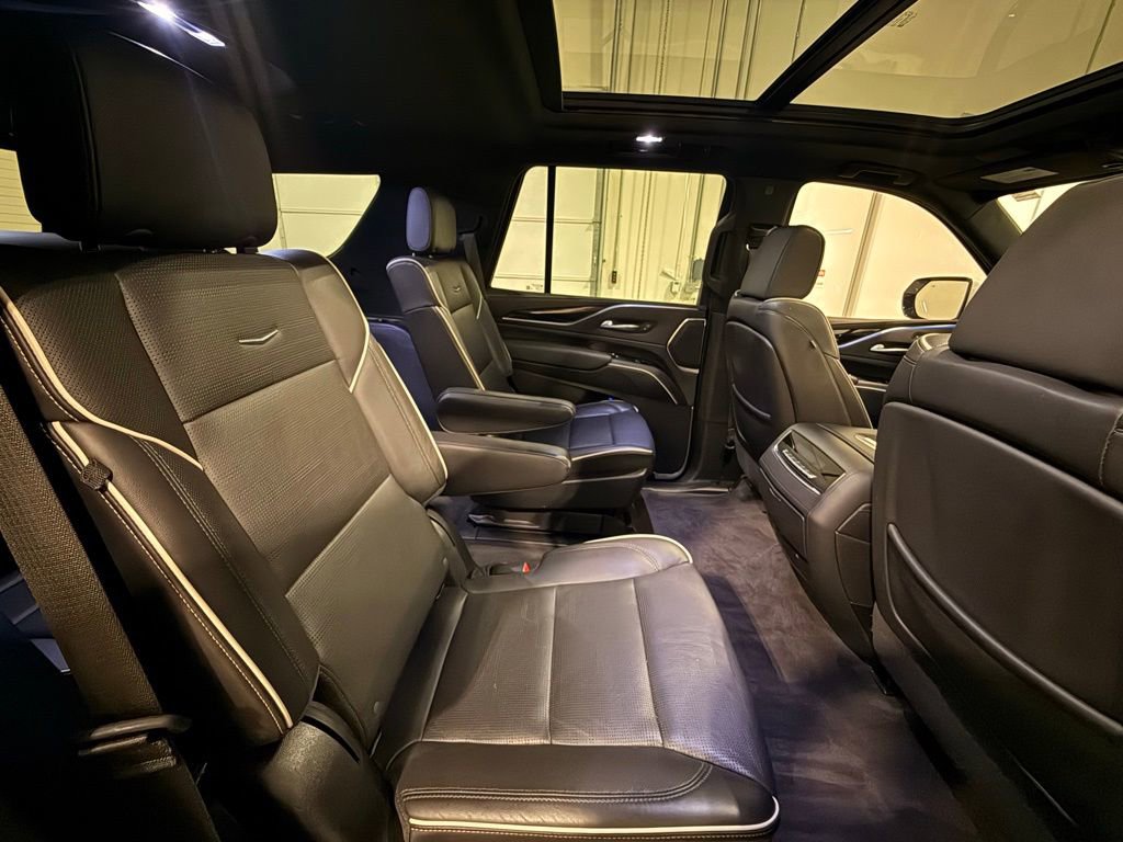 Used 2023 Cadillac Escalade Sport w/ Touring Package image 36