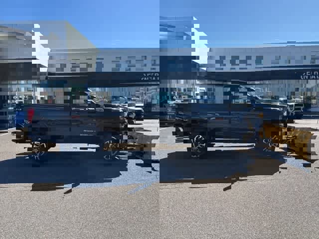 New 2025 GMC Sierra 3500 SLE w/ SLE Convenience Package image 8