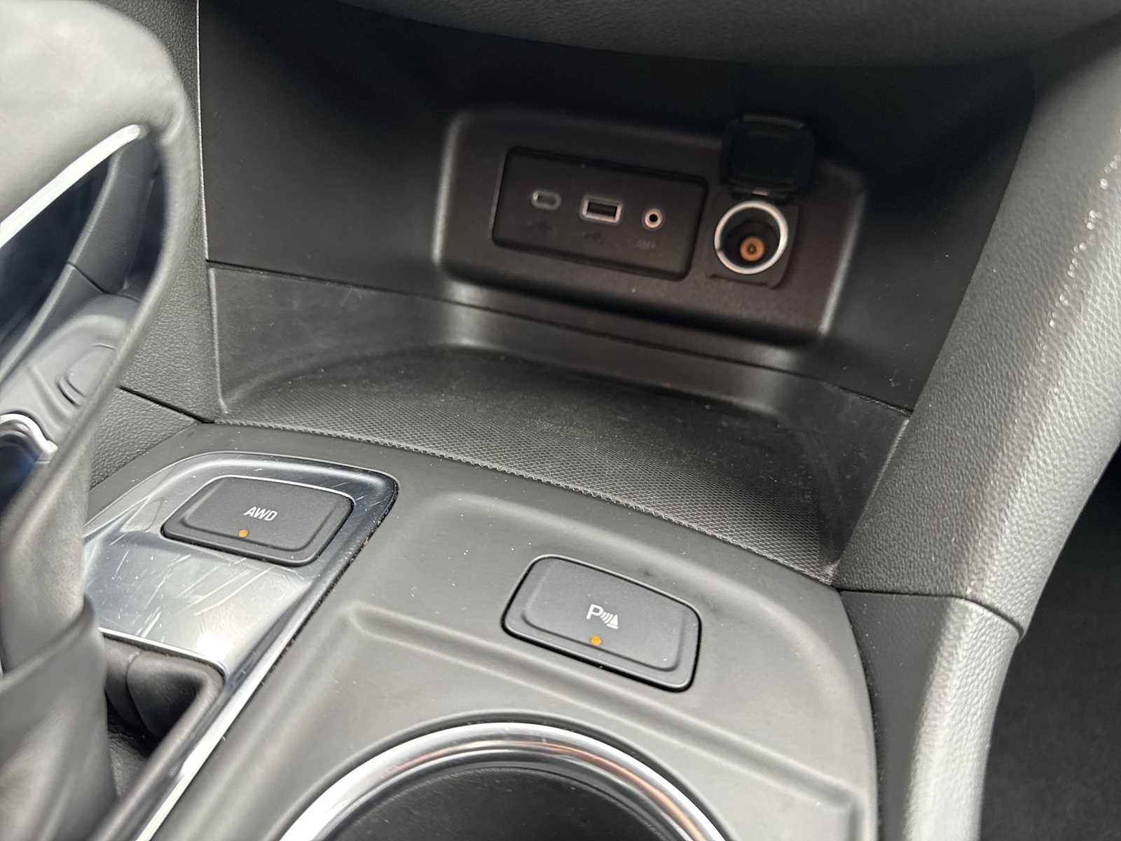 Certified 2024 Chevrolet Equinox LT AWD/4WD image 25