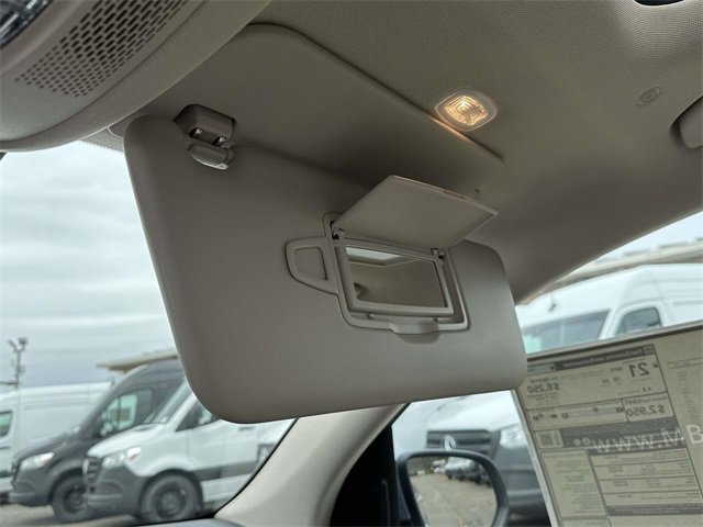 New 2026 Mercedes-Benz GLS 450 4MATIC image 31