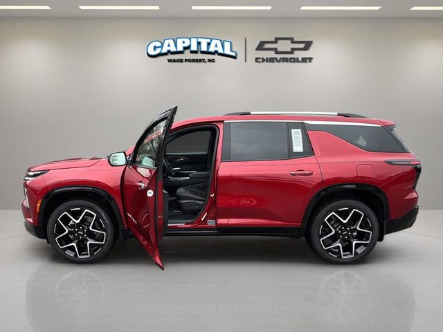 Certified 2025 Chevrolet Traverse High Country w/ LPO, Floor Liner Package image 13