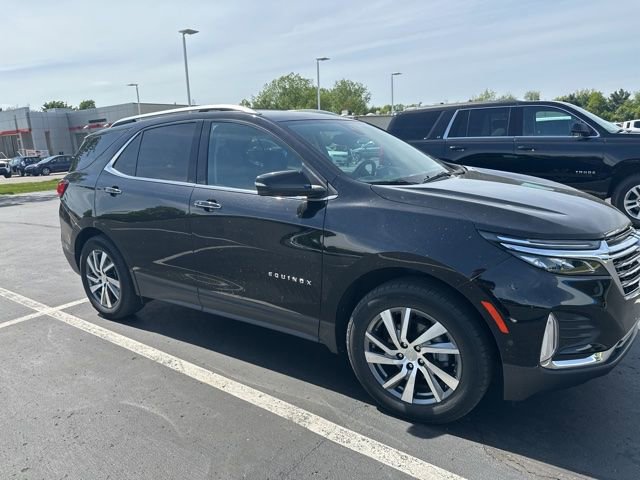 Used 2024 Chevrolet Equinox Premier AWD/4WD image 7