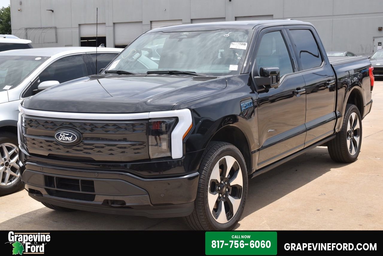 Used 2025 Ford F150 Lightning Platinum AWD/4WD video 1
