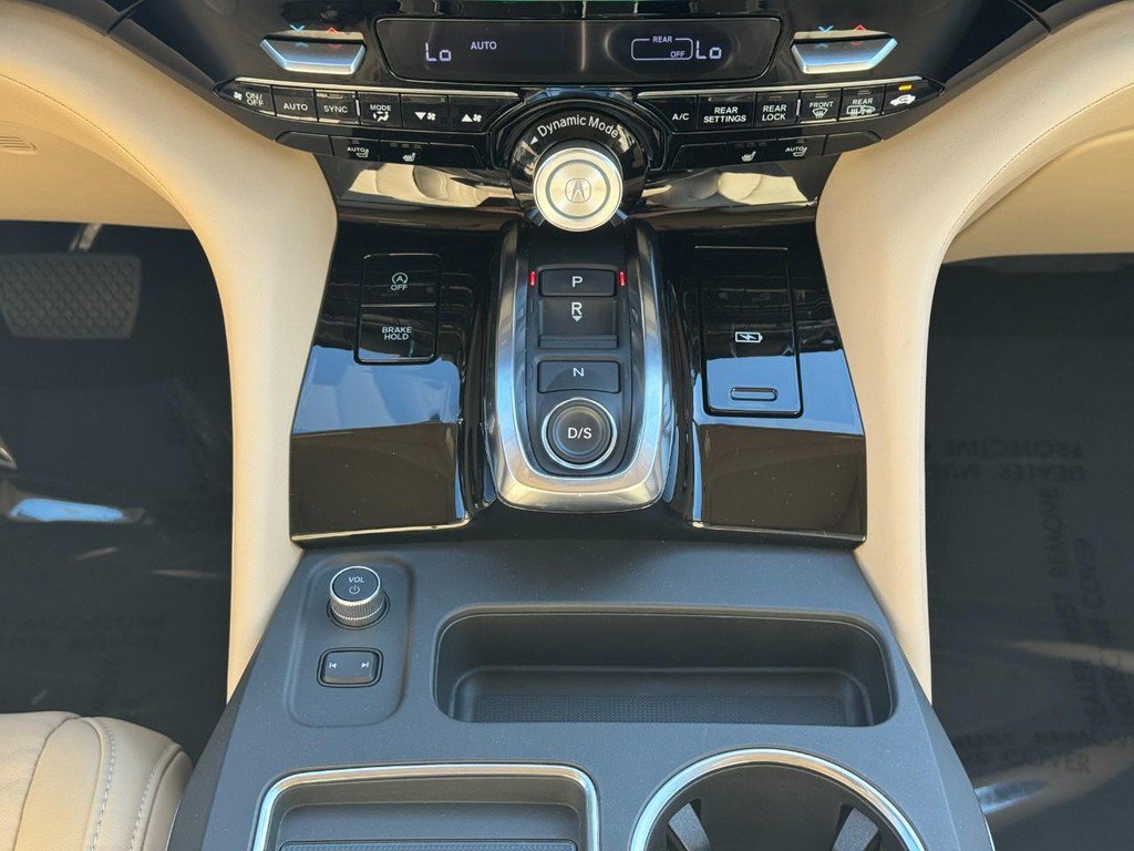 Certified 2025 Acura MDX w/ Technology Package AWD/4WD image 19