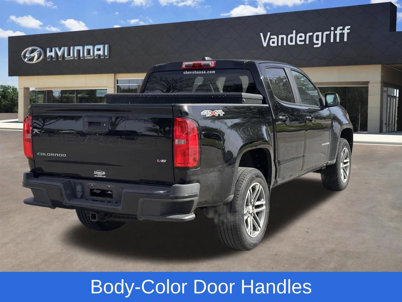 Used 2022 Chevrolet Colorado W/T w/ Custom Special Edition image 11