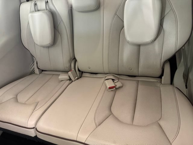 Used 2018 Chrysler Pacifica Limited FWD image 27
