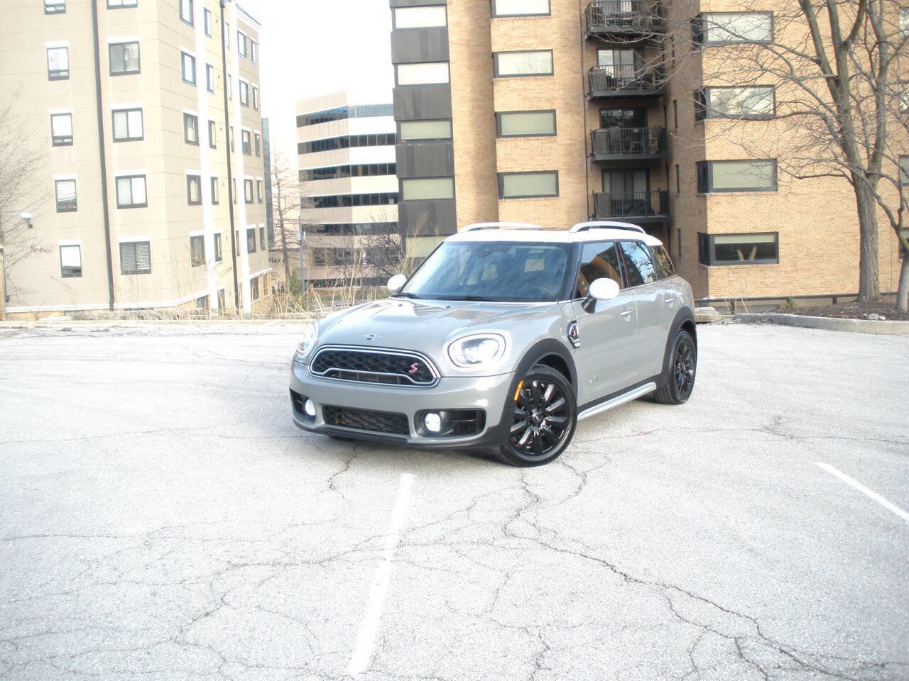 Used 2019 MINI Cooper Countryman S w/ Storage Package image 19