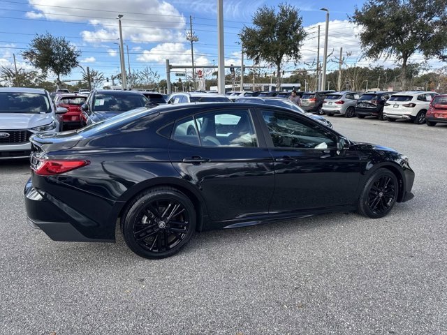 Certified 2025 Toyota Camry SE image 2