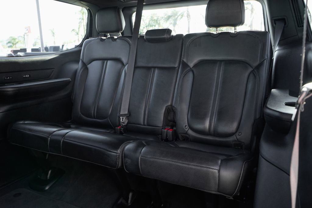 Used 2022 Jeep Wagoneer Series III w/ Rear Seat Video Group 1 image 39