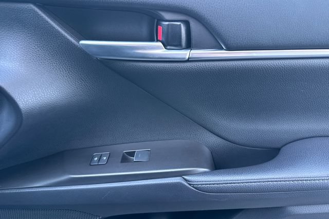 Used 2024 Toyota Camry XLE FWD image 21