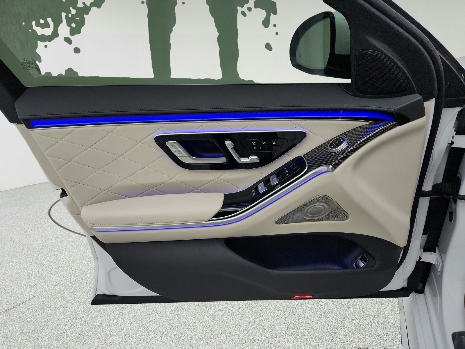 Certified 2025 Mercedes-Benz S 580 4MATIC Sedan image 30
