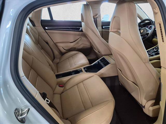 Used 2018 Porsche Panamera 4S AWD/4WD image 21