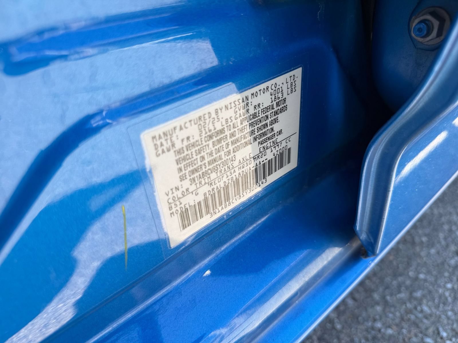 Used 2025 Nissan Sentra SV FWD image 27