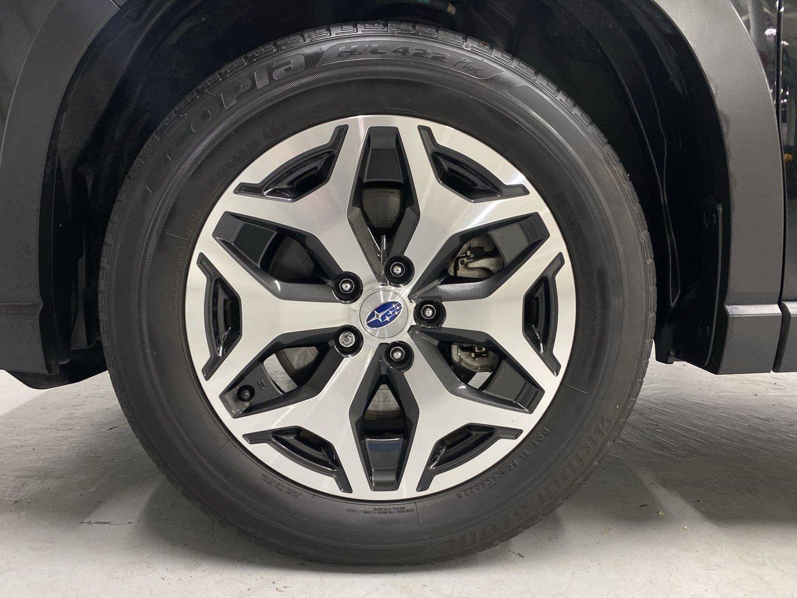 Used 2024 Subaru Forester Premium AWD/4WD image 23