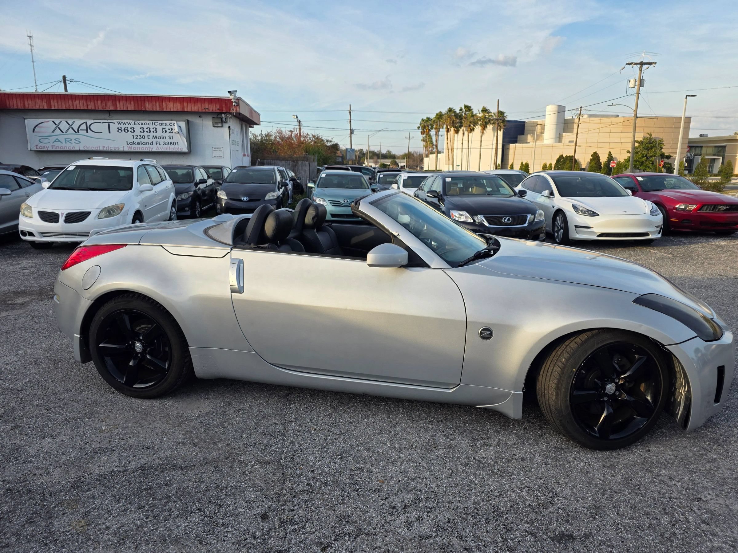 Used 2007 Nissan 350Z Enthusiast RWD image 8