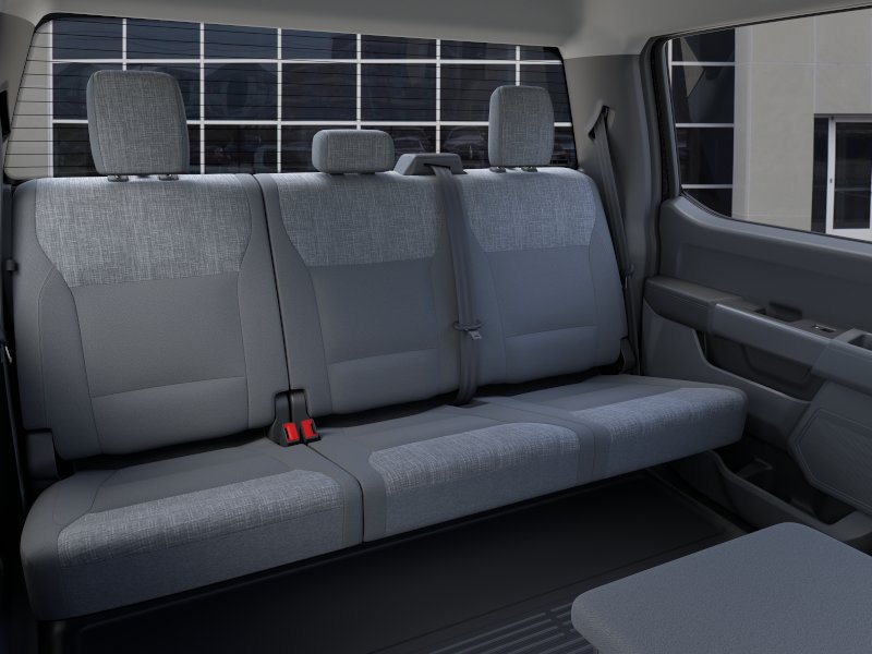 New 2026 Ford F350 4x4 Crew Cab DRW Super Duty image 11