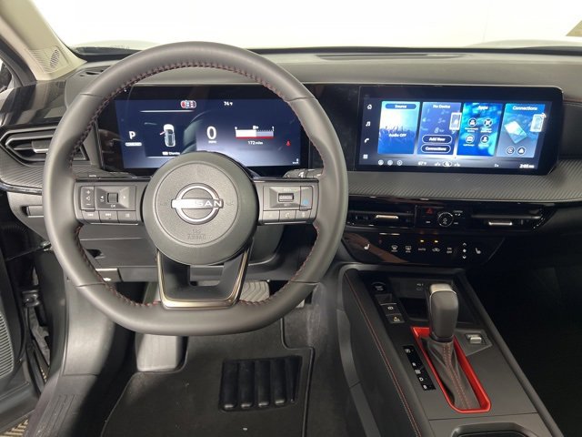 New 2026 Nissan Kicks SR w/ Cold Weather Package image 14