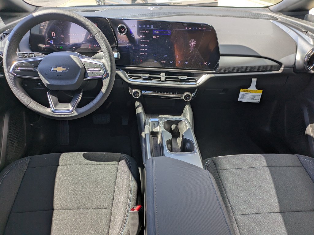 New 2026 Chevrolet Equinox EV LT FWD image 14