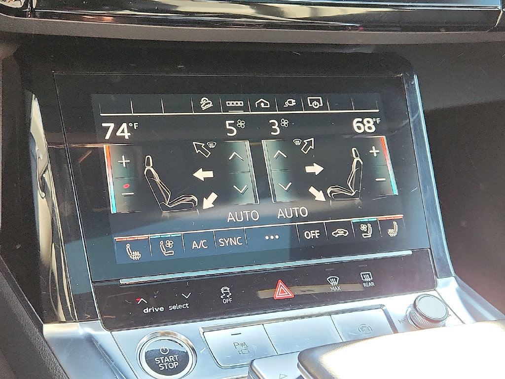 Certified 2024 Audi Q8 e-tron Premium Plus AWD/4WD image 5