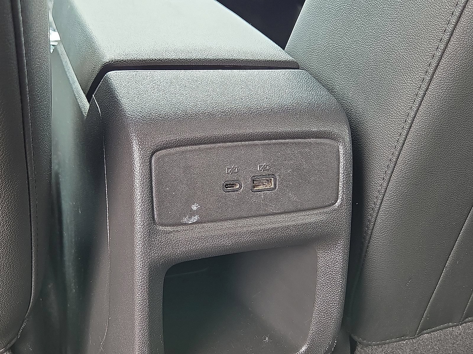 Used 2025 Chevrolet Trax LT w/ Driver Confidence Package FWD image 16