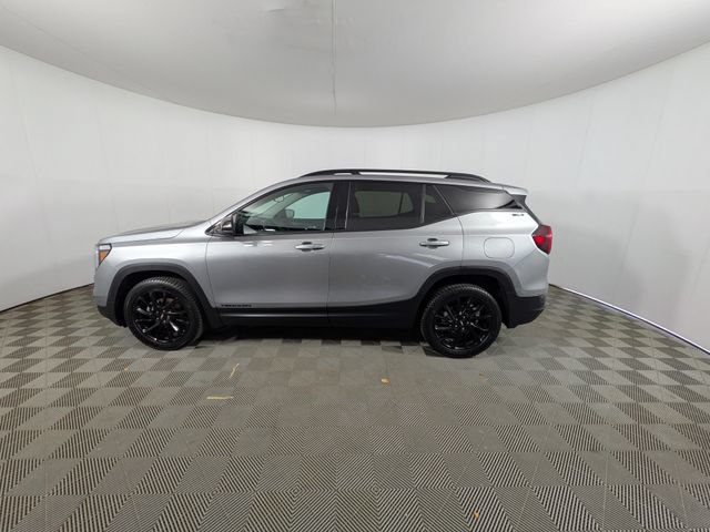 Used 2023 GMC Terrain SLT w/ Elevation Edition AWD/4WD image 24