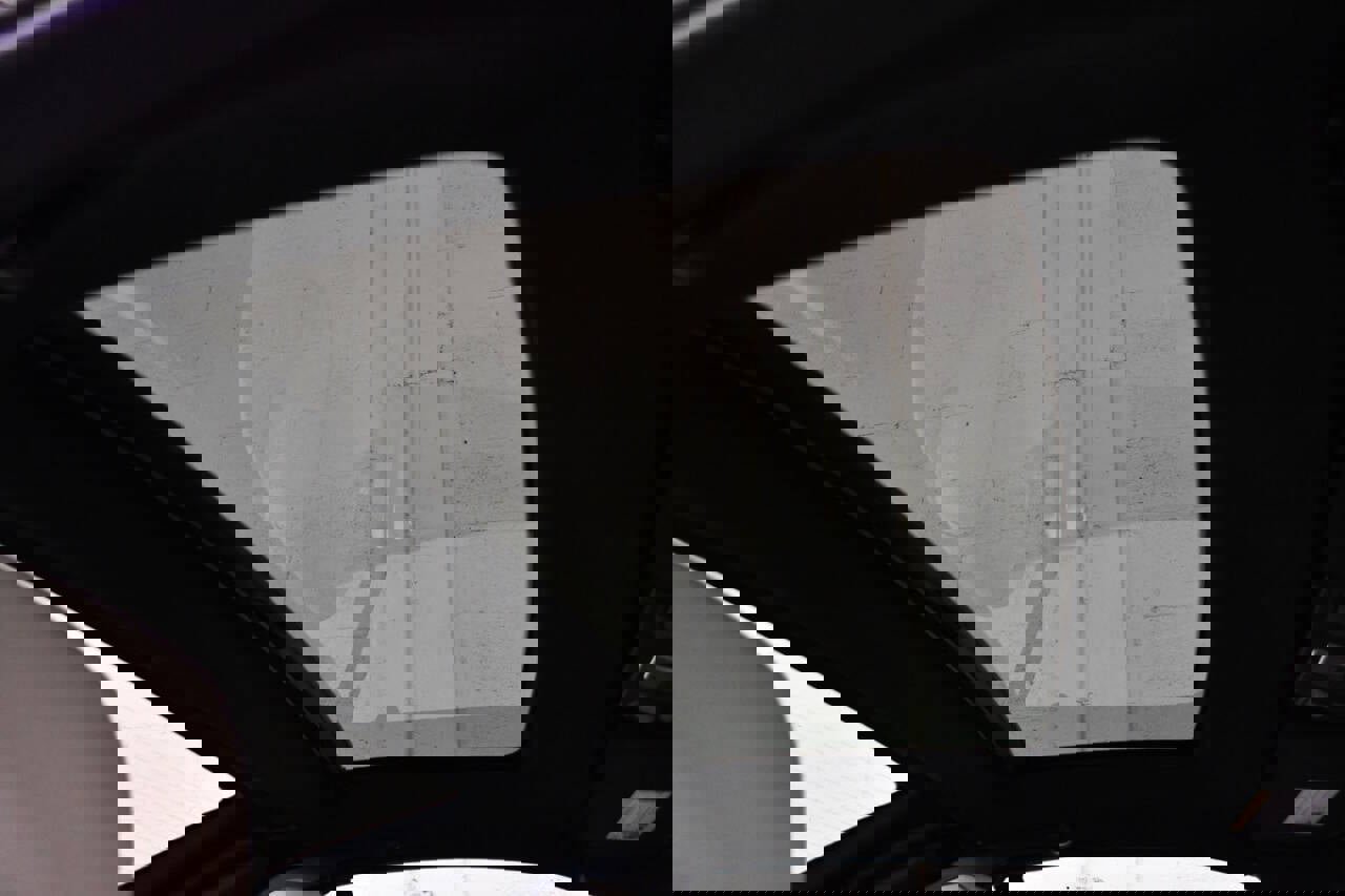 Used 2019 Mercedes-Benz SL 550 image 21