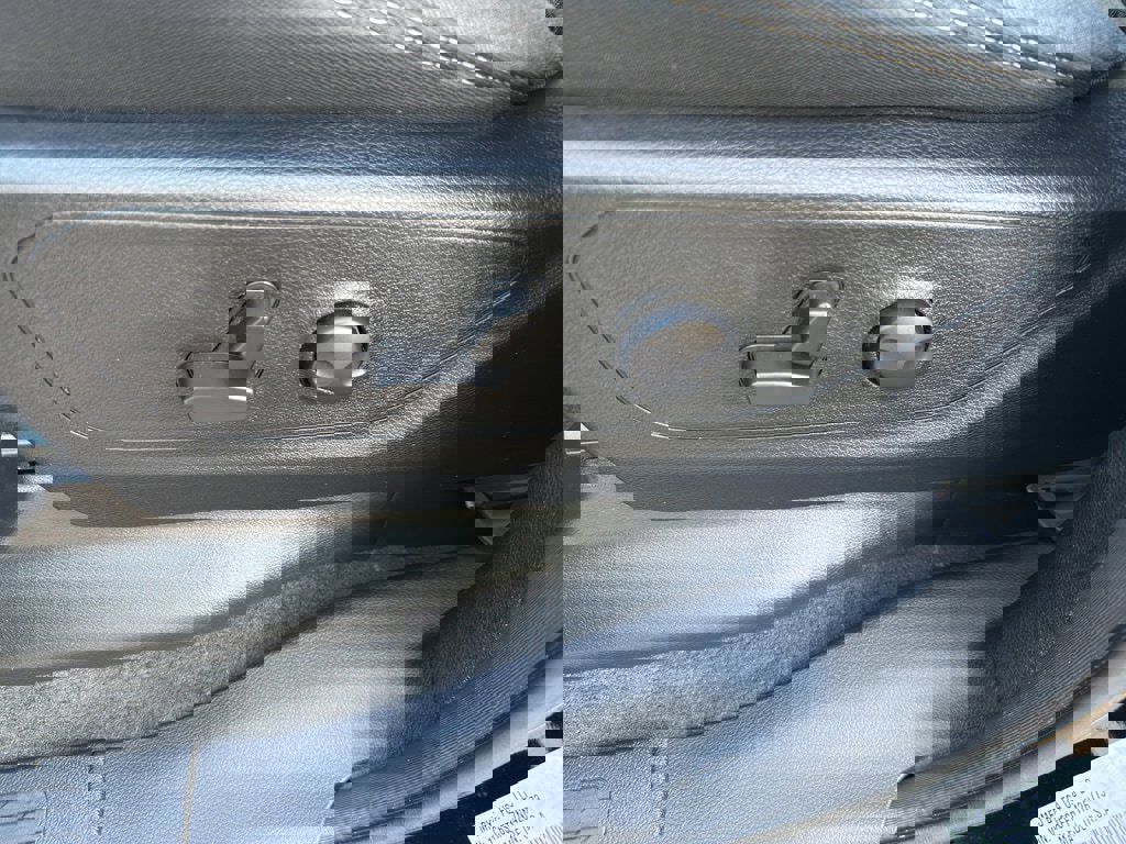 Used 2022 RAM 1500 Big Horn image 6