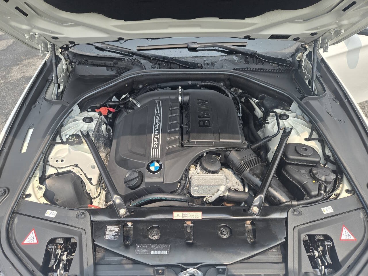 Used 2014 BMW 535i xDrive Sedan AWD/4WD image 31