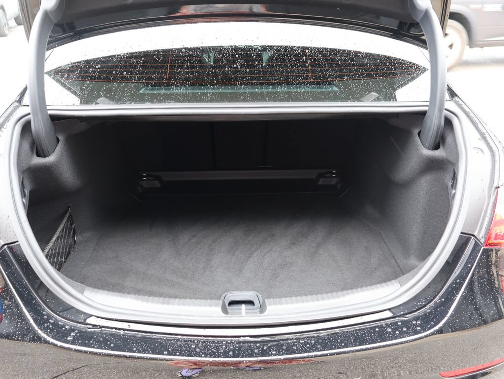Used 2025 Mercedes-Benz C 300 4MATIC Sedan image 14