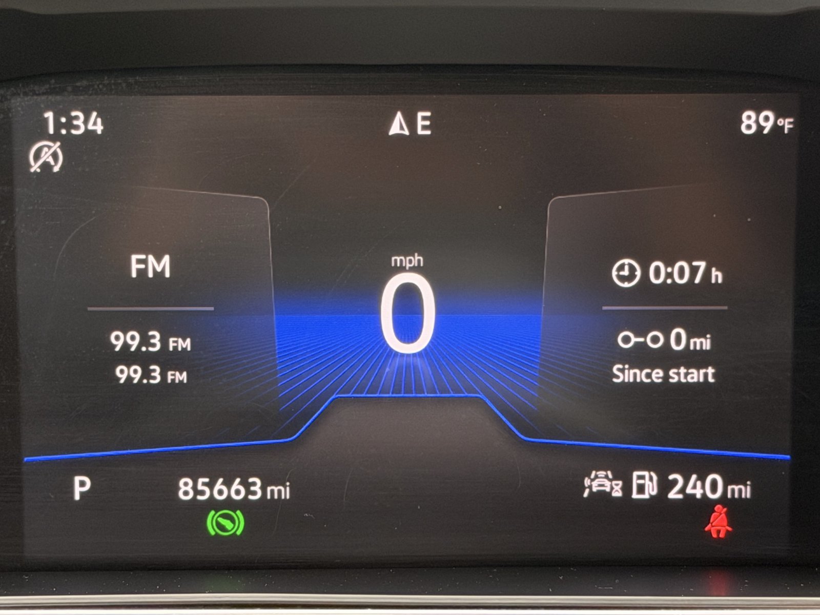 Used 2022 Volkswagen Tiguan SE FWD image 22
