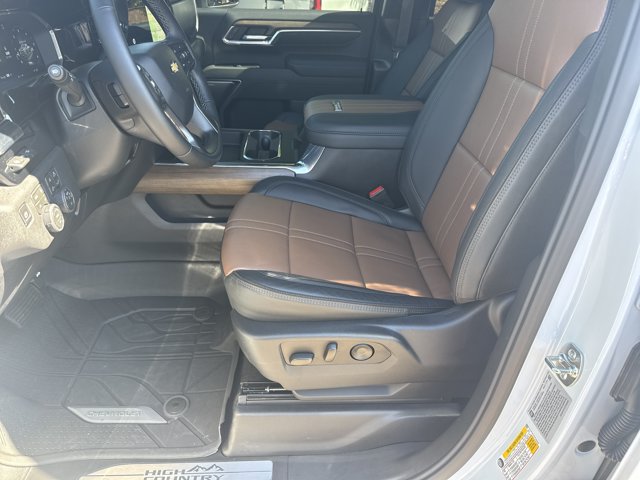 Used 2026 Chevrolet Silverado 3500 High Country w/ High Country Premium Package AWD/4WD image 10