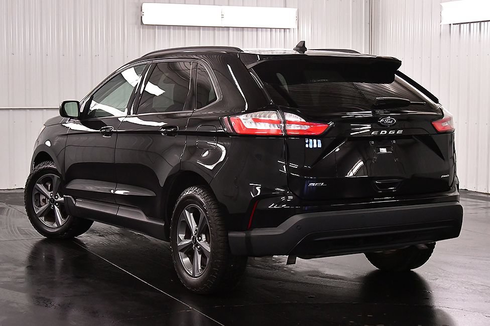 Used 2023 Ford Edge SEL w/ Sport Appearance Package AWD/4WD image 5