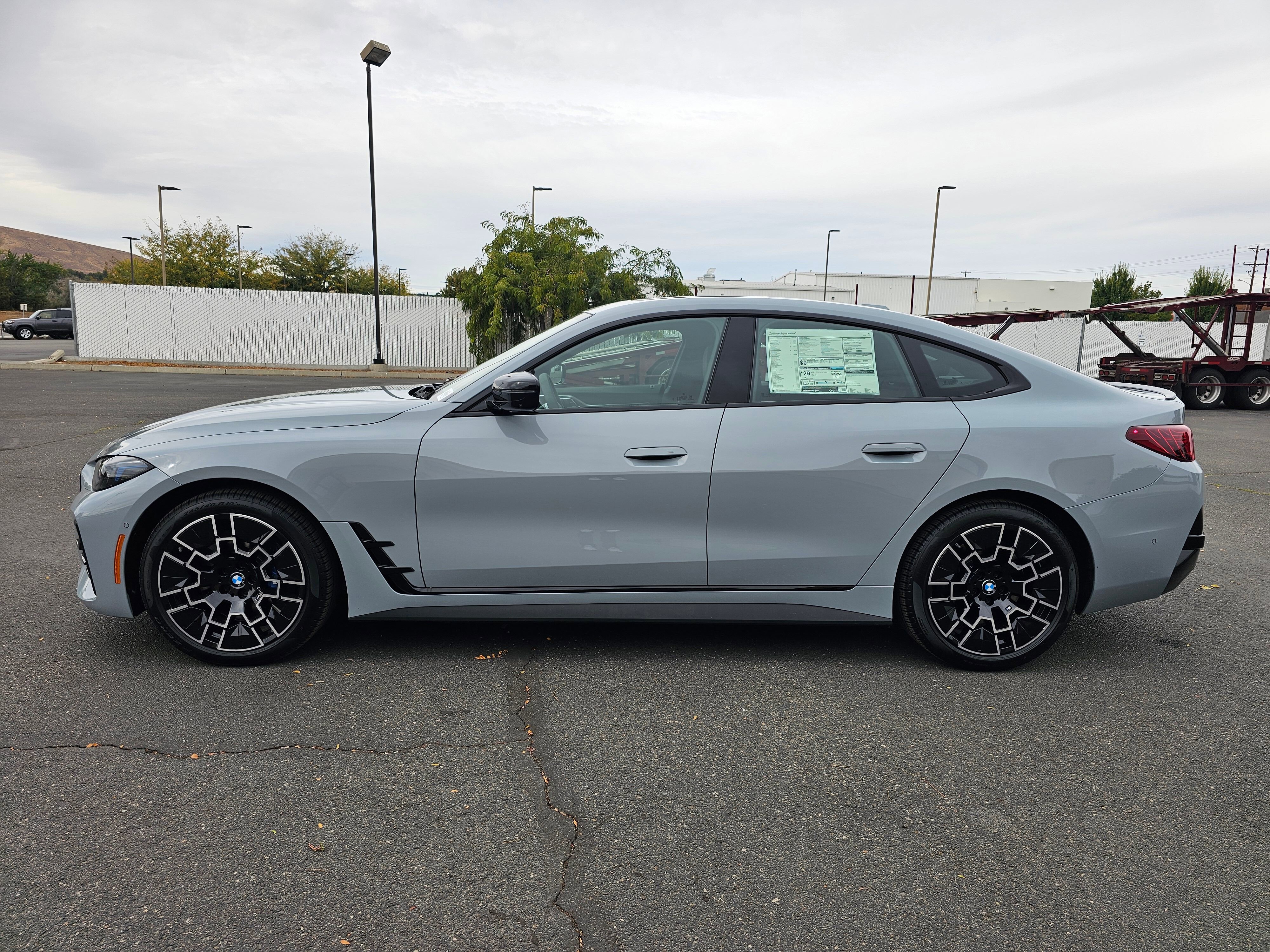 New 2026 BMW 430i xDrive w/ M Sport Package image 3