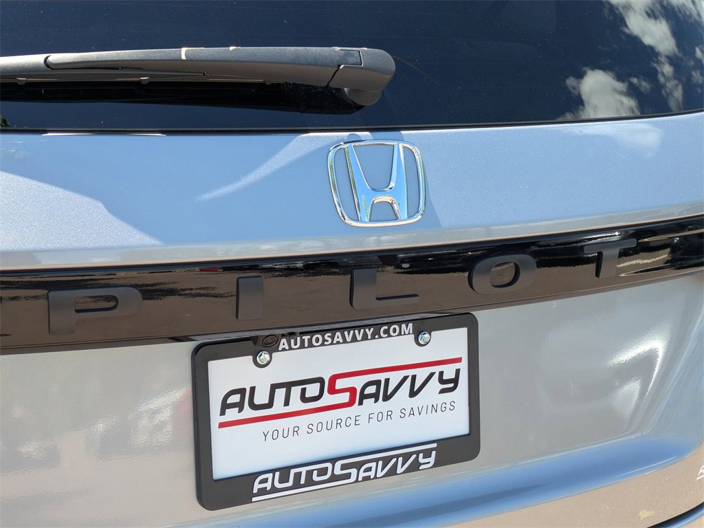 Used 2025 Honda Pilot EX-L image 25