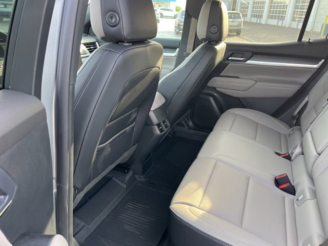 Used 2026 GMC Terrain Elevation w/ Elevation Premium Package AWD/4WD image 11