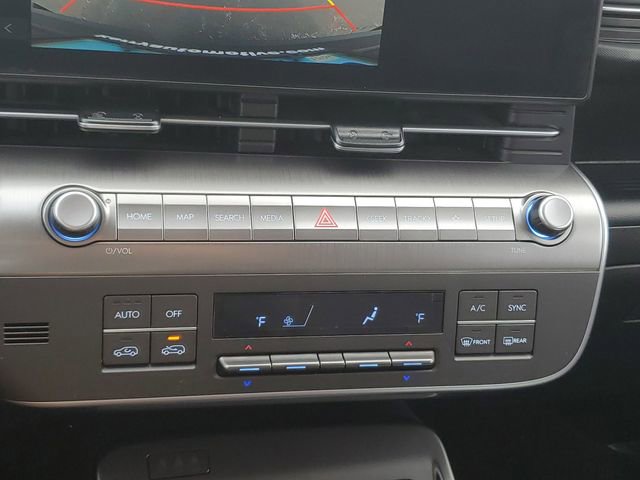 Used 2025 Hyundai Kona SEL image 29
