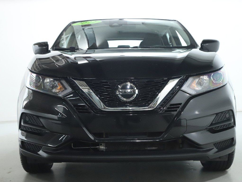 Certified 2022 Nissan Rogue Sport S image 7