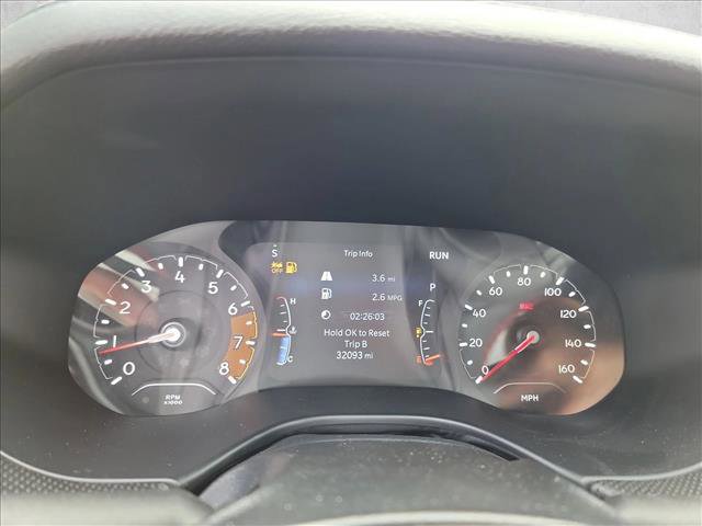 Used 2022 Jeep Compass Trailhawk w/ Trailhawk Convenience Group AWD/4WD image 16