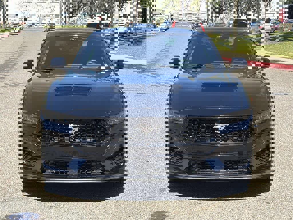 Used 2025 Ford Mustang GT image 2