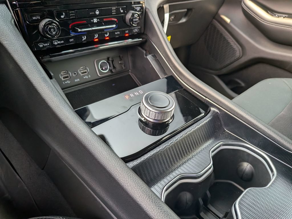 New 2026 Jeep Grand Cherokee Laredo X RWD image 29