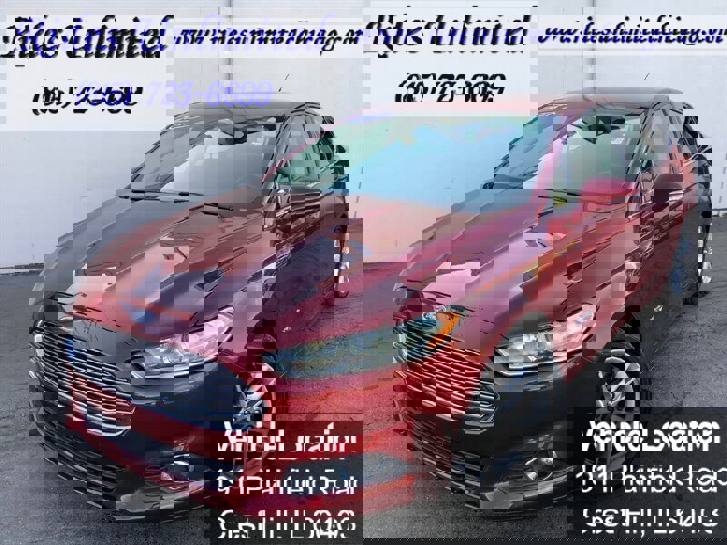 Used 2015 Ford Fusion SE image 1