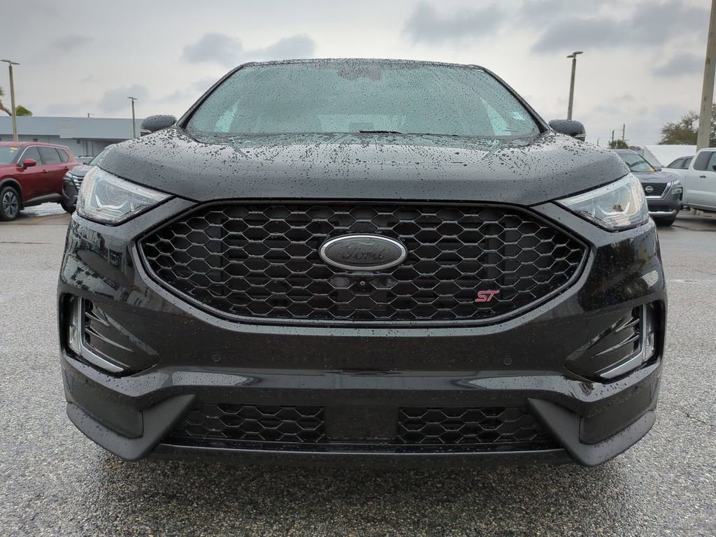 Used 2022 Ford Edge ST w/ Equipment Group 401A image 9