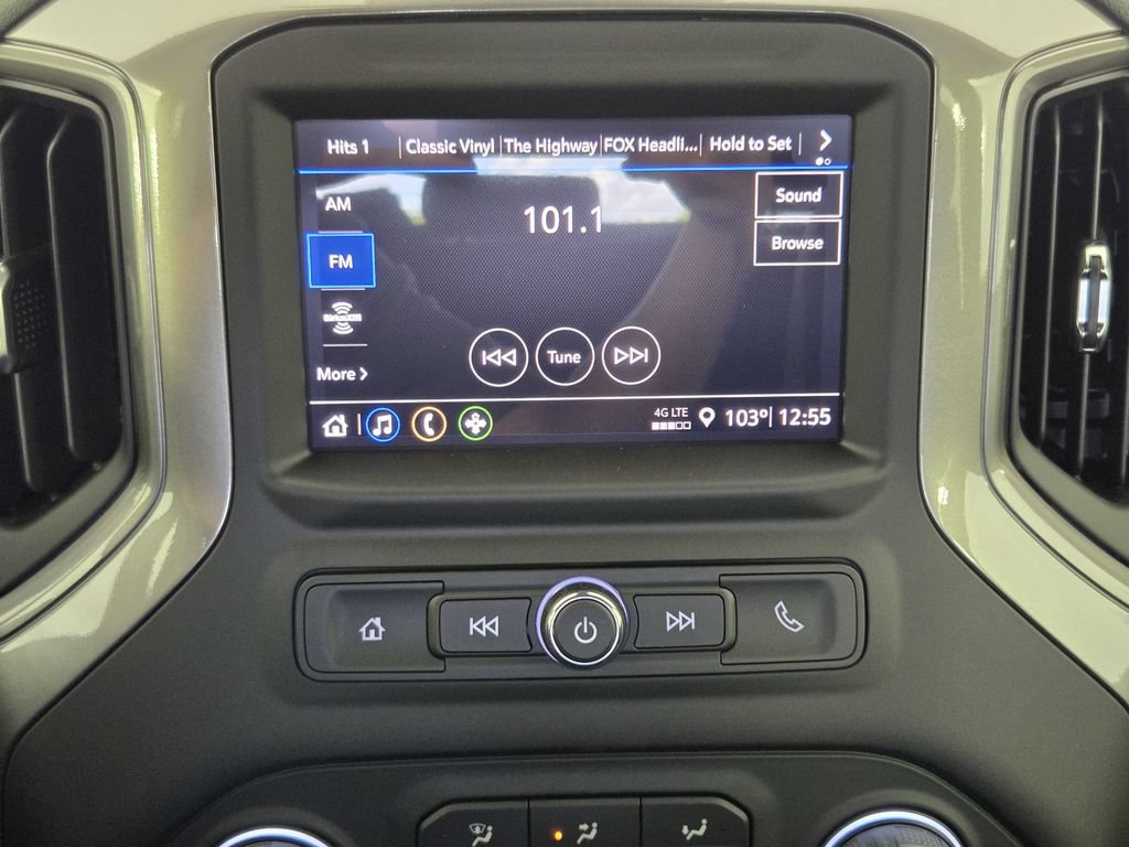 New 2026 Chevrolet Silverado 1500 Custom w/ LPO, Dark Essentials Package RWD image 18