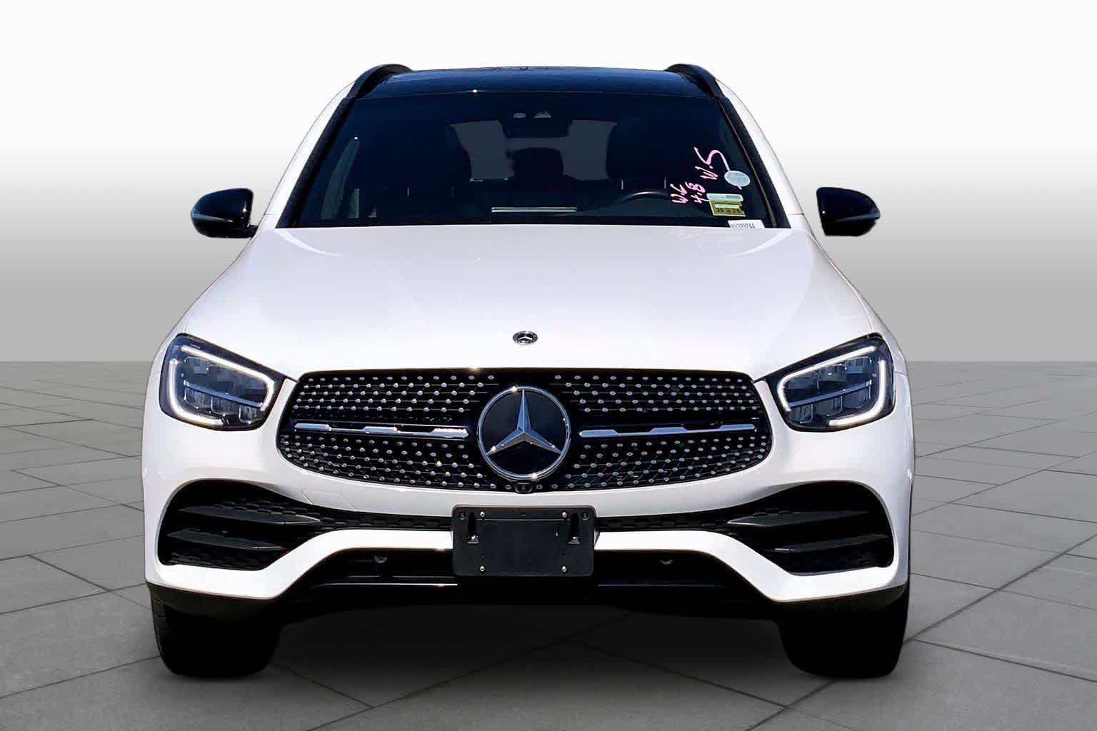 Used 2022 Mercedes-Benz GLC 300 4MATIC image 4