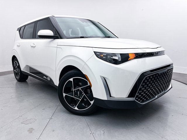 Certified 2023 Kia Soul EX