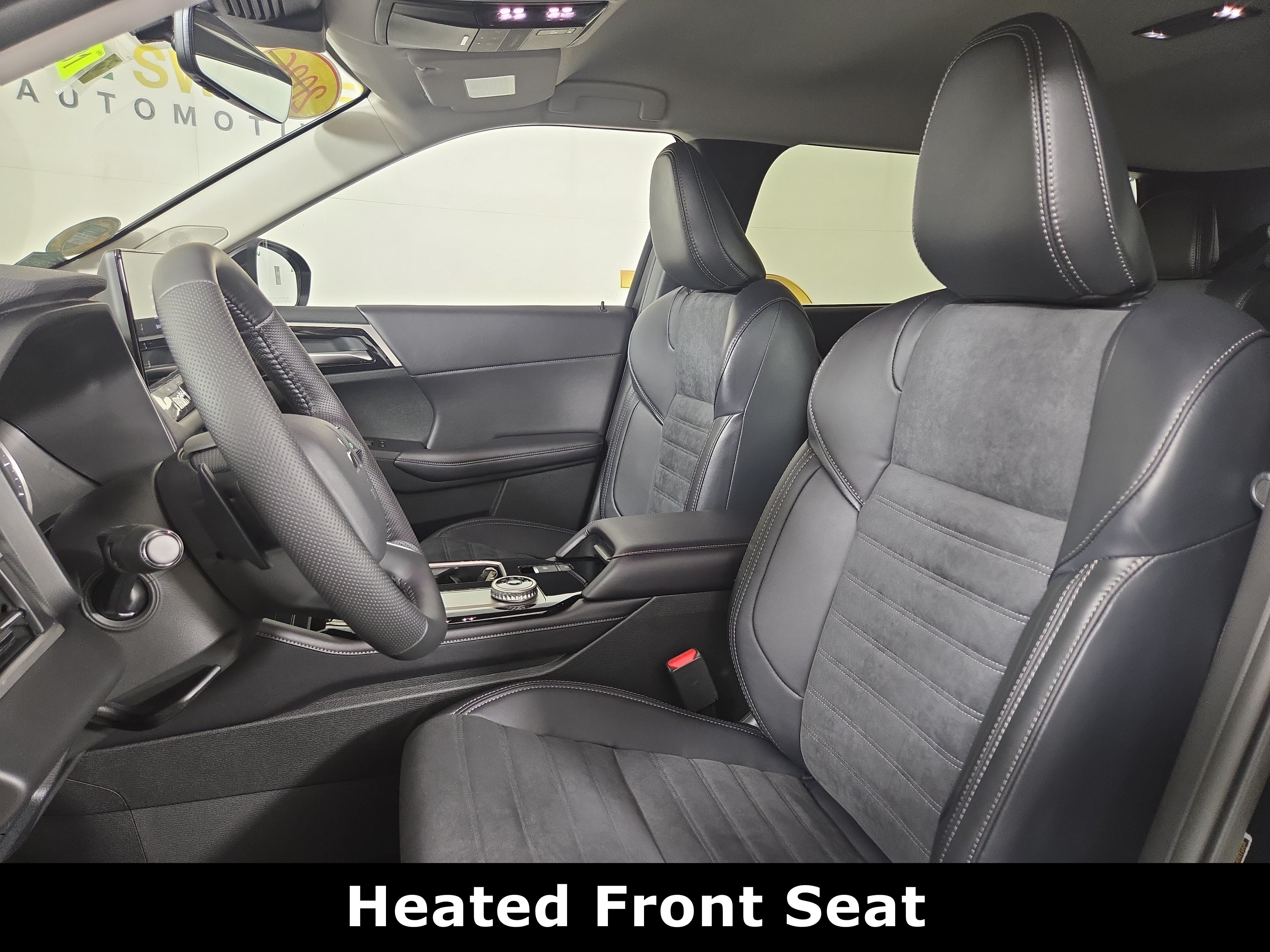 New 2026 Mitsubishi Outlander SE AWD/4WD image 10