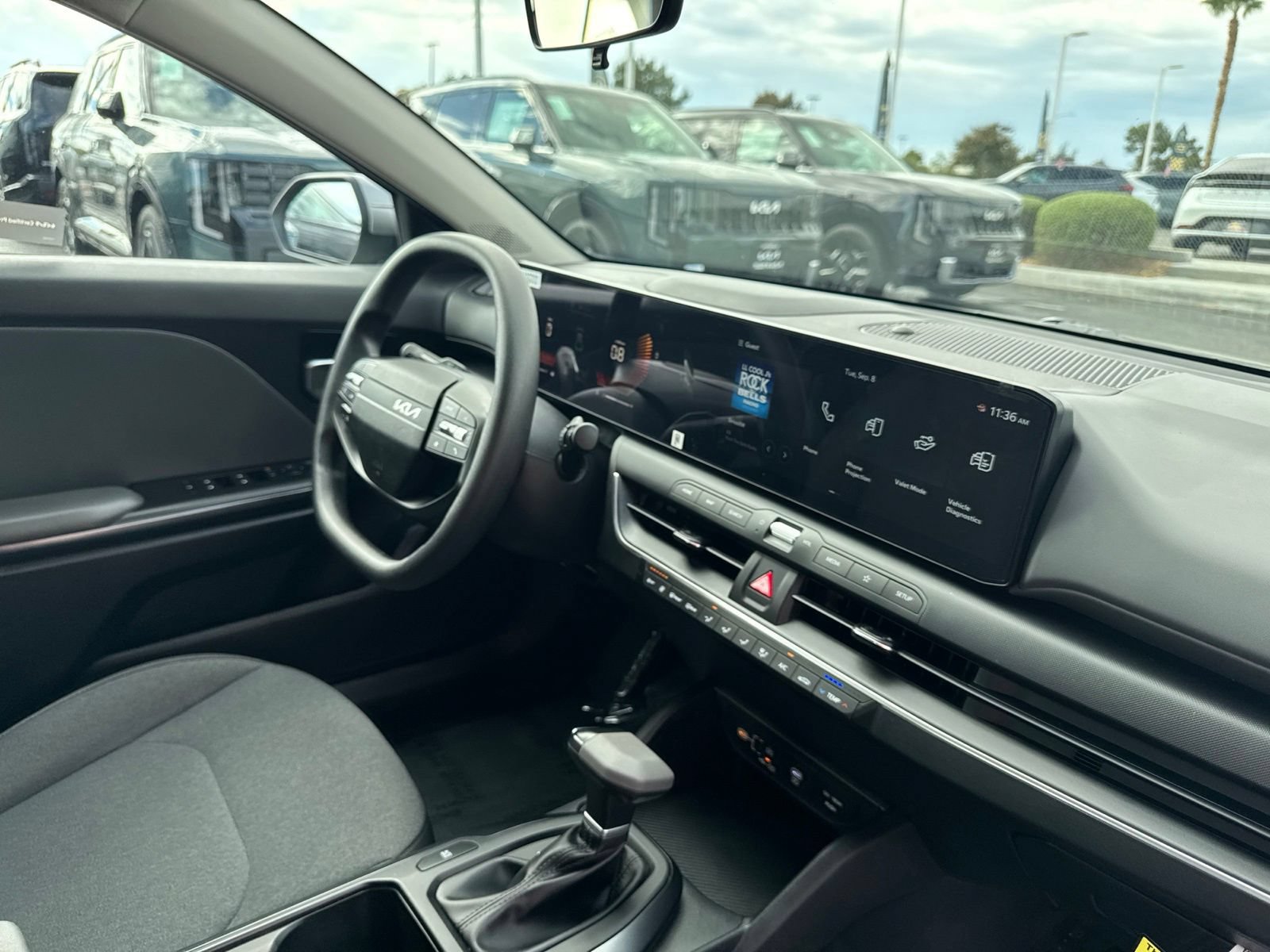 Certified 2025 Kia K4 FWD image 22