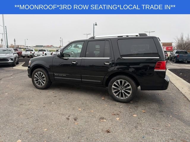 Used 2017 Lincoln Navigator Select image 7