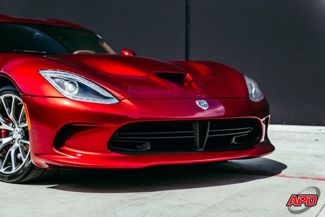 Used 2014 SRT Viper GTS w/ GTS Laguna Interior Package RWD image 23